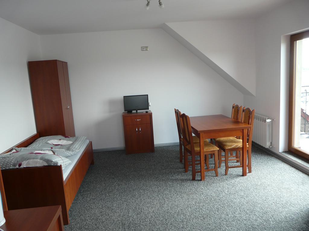 Noclegi Darex Pyrzowice Kültér fotó